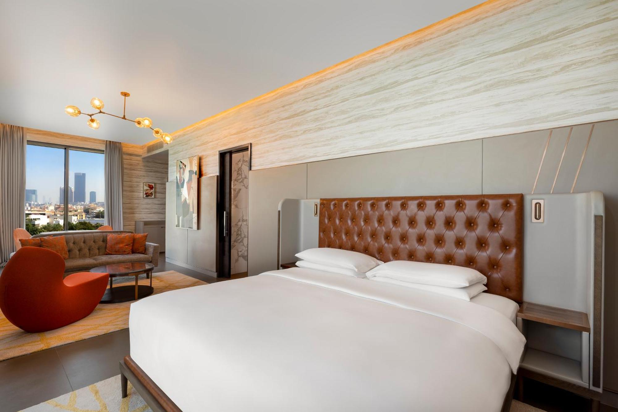 Hyatt Centric Jumeirah 迪拜 外观 照片 A bedroom at the hotel