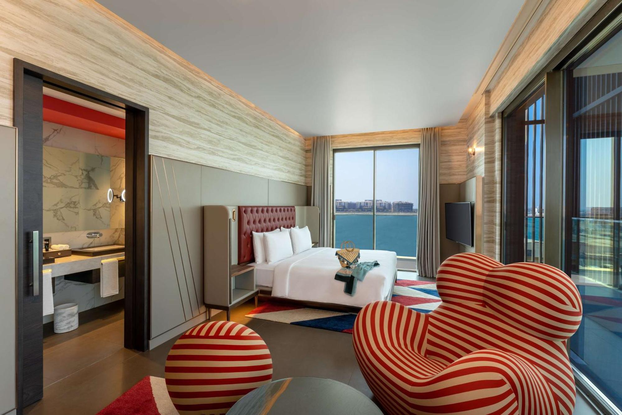 Hyatt Centric Jumeirah 迪拜 外观 照片 A suite at the W Abu Dhabi - Yas Island